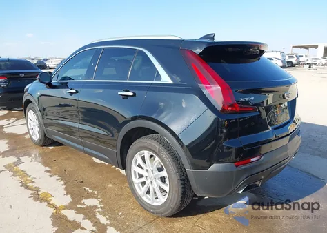 2019 Cadillac Xt4 Luxury z USA, uszkodzony, nr VIN 1GYAZAR45KF180124